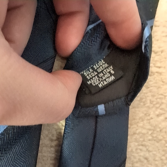 Hugo Boss Italy Silk Bloke Blokecore Preppy Business Casual Striped Tie - Picture 4 of 4